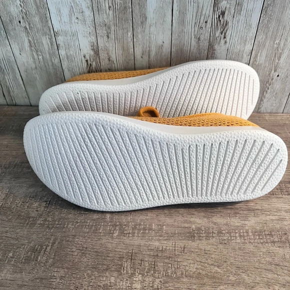 Allbirds Tree Lounger Slip-Ons - Picture 4 of 4